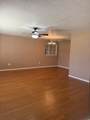 1303 Country Club Cir - Photo 2