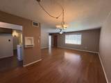 1303 Country Club Cir - Photo 3