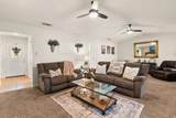 2556 Sharondale Dr - Photo 4