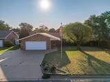 1505 Lexington - Photo 20