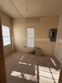 206 Kansas Ave - Photo 11