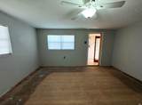 801 Avenue C - Photo 5