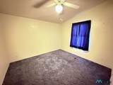 1400 E. 6th - Photo 33