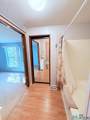 208 Trinity Street - Photo 35