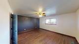 921 Jicarilla Street - Photo 18