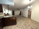 1904 Ray Avenue - Photo 4
