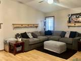 1031 Ivy Drive - Photo 4