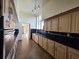 1216 Thomas St - Photo 16