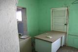 304 Broadway Ave. - Photo 10