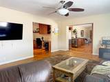 806 Sierra Vista Drive - Photo 18