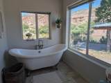101 Riverside Drive - Photo 8