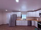 709 3RD St - Photo 4