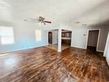 2513 Axtell - Photo 3