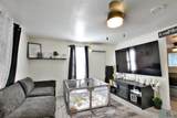 1100 Walnut - Photo 3