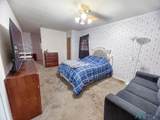 905 Valverde St - Photo 13