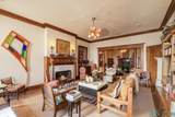 1821 Plaza - Photo 10