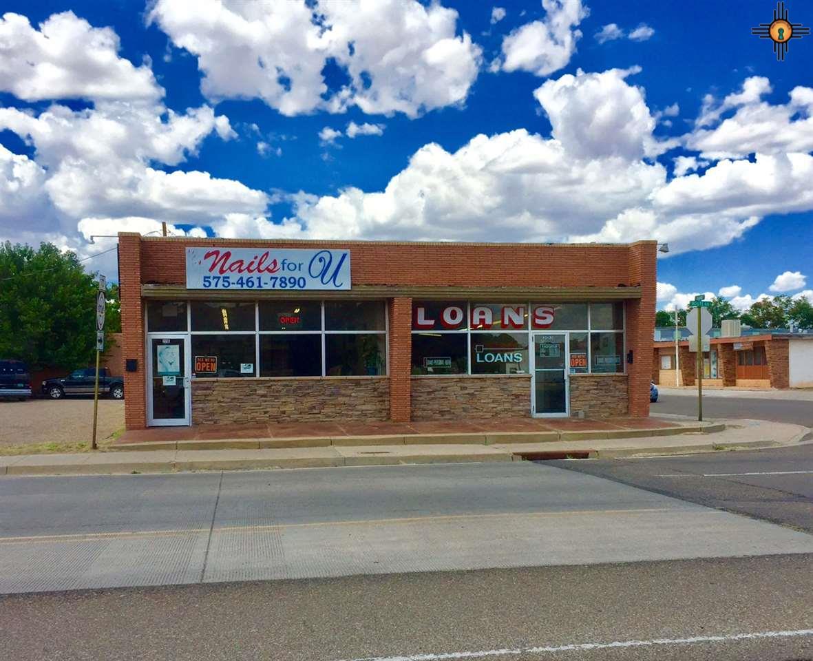 221 Tucumcari Blvd - Photo 1