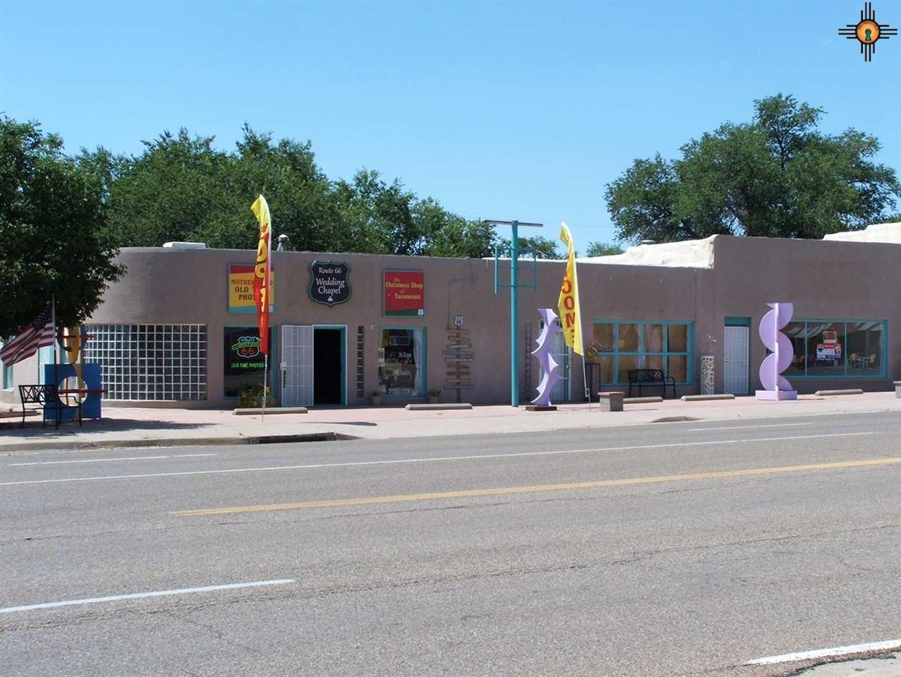 818 Tucumcari Blvd - Photo 1