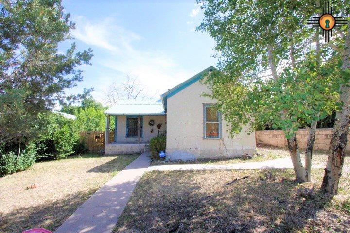 445 Savage Ave - Photo 1