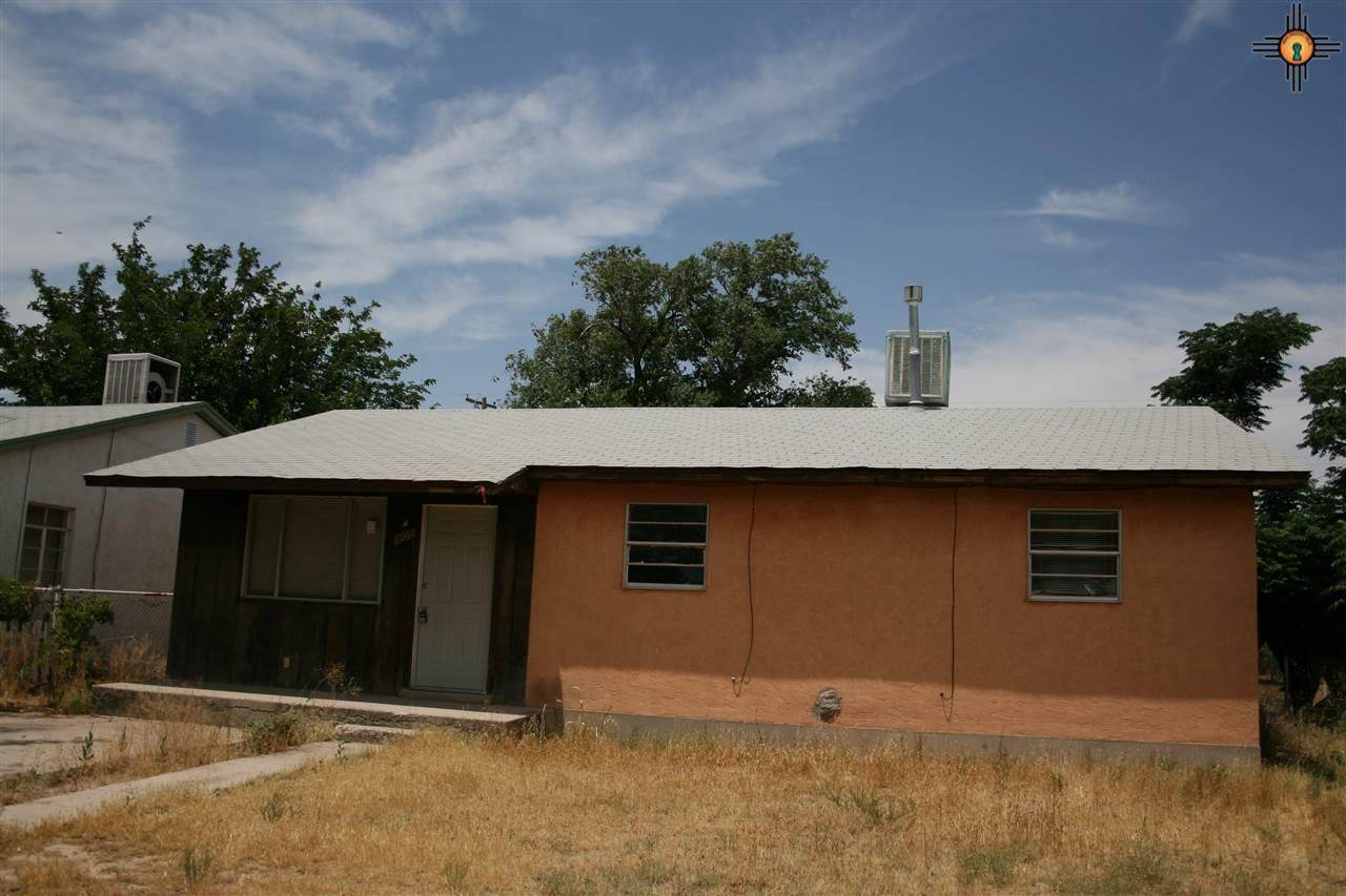 905 5th St. - Photo 1