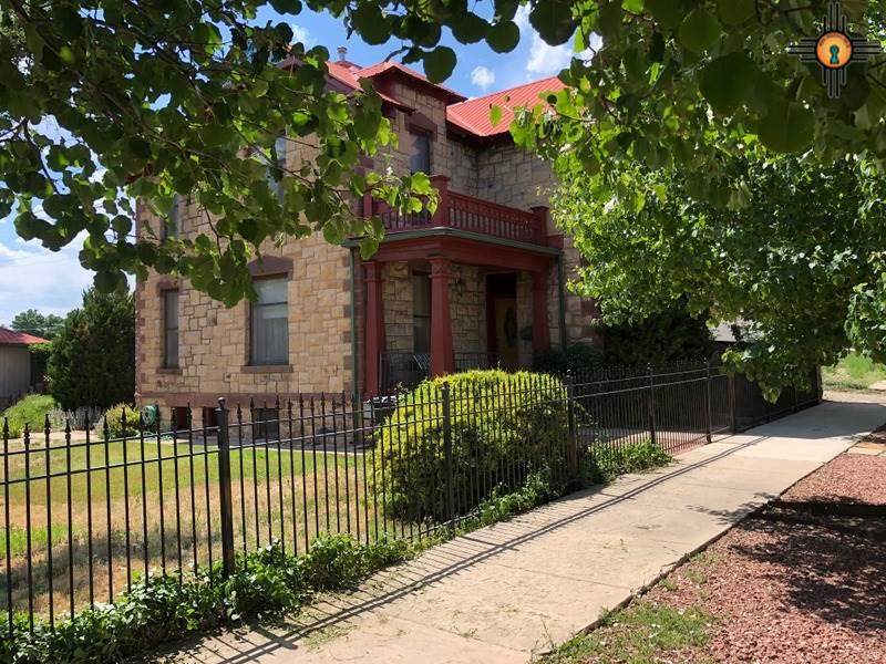 511 Ninth Street - Photo 1