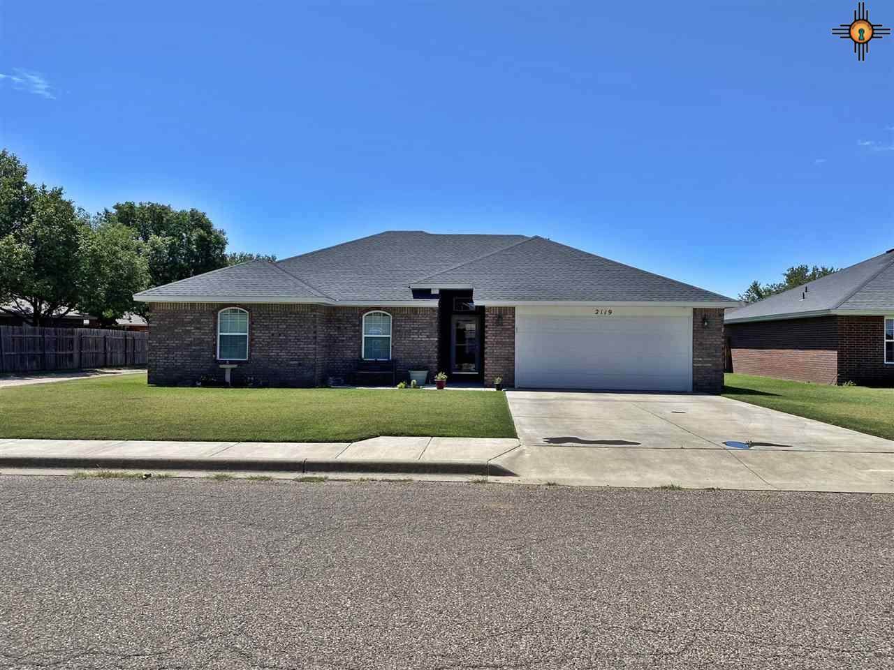 2119 Northglen Dr - Photo 1