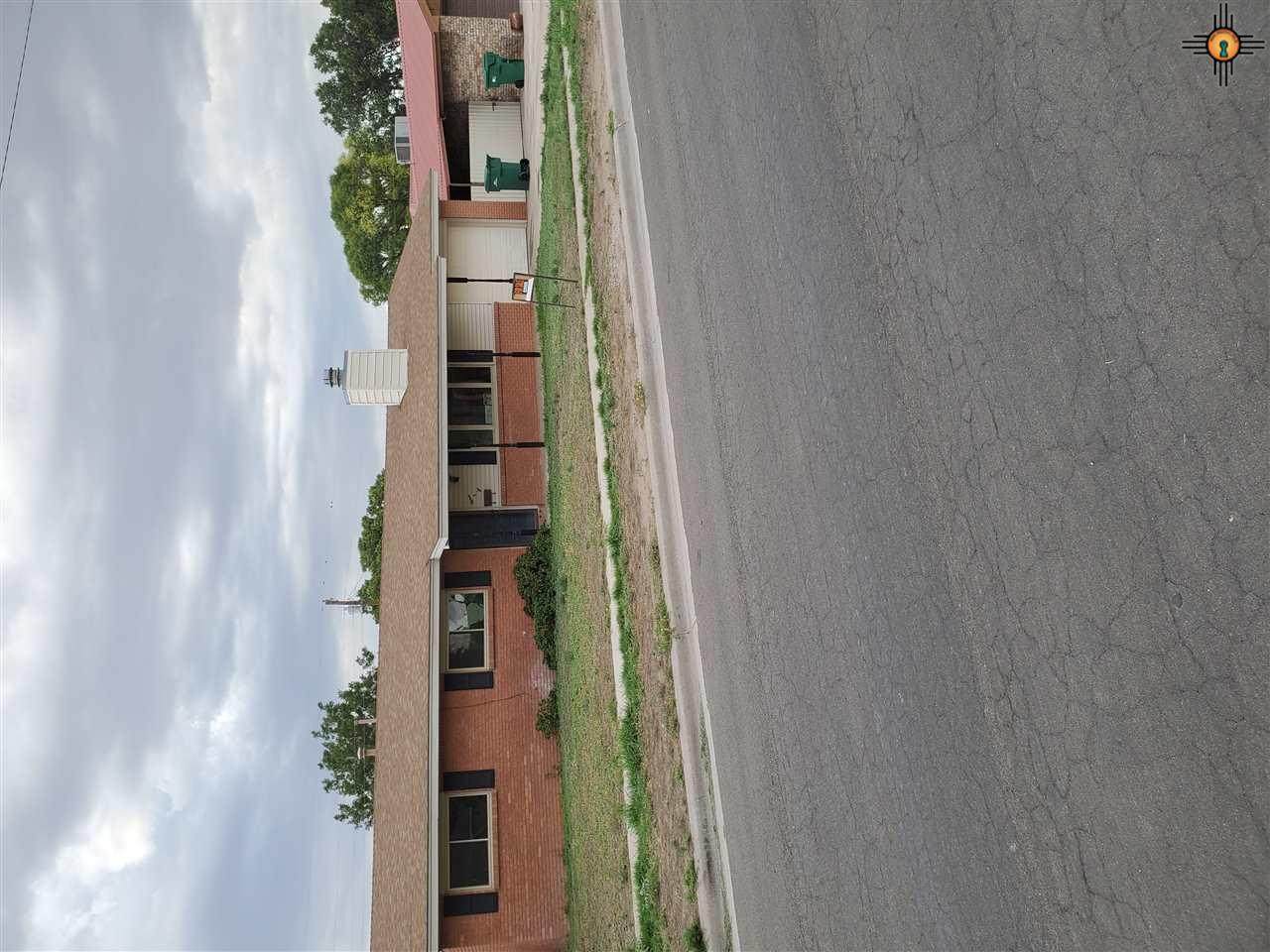 1506 Avenue M - Photo 1