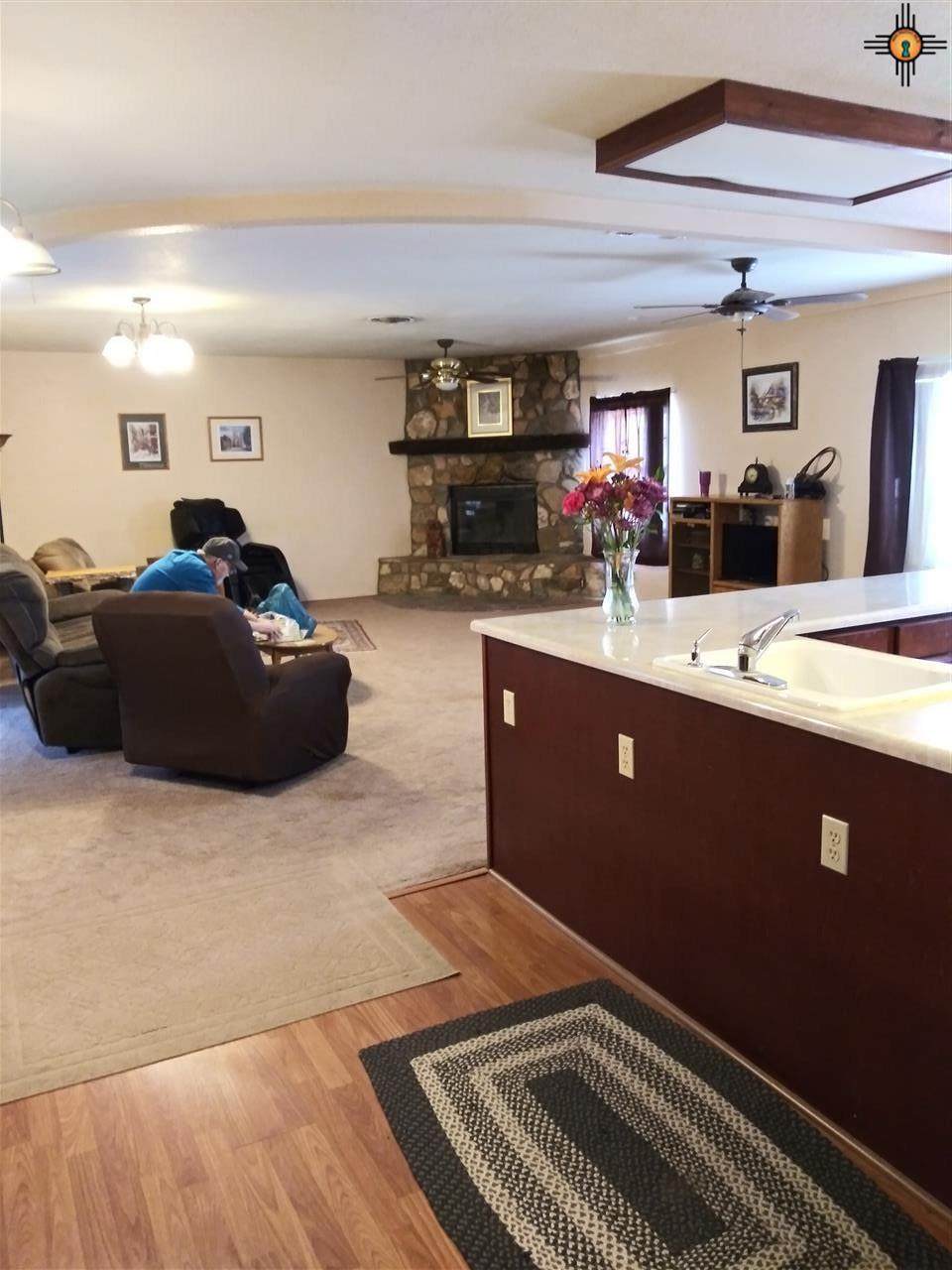 1510 Davis - Photo 1