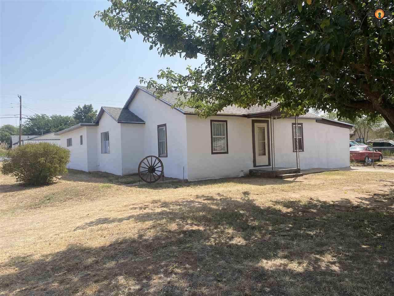 821 Walnut - Photo 1