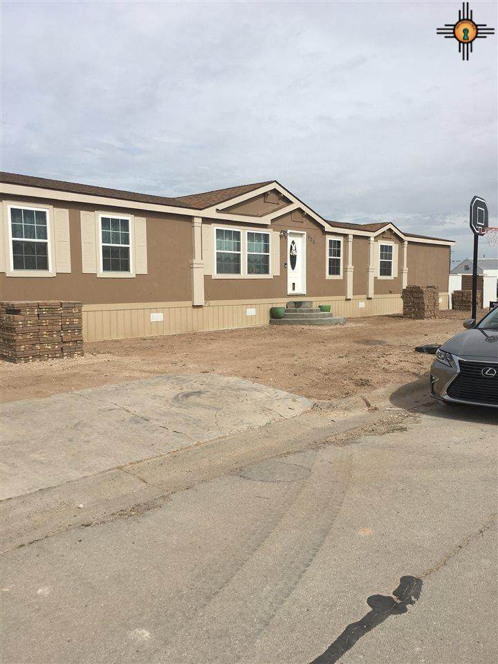 500 El Paso Dr - Photo 1