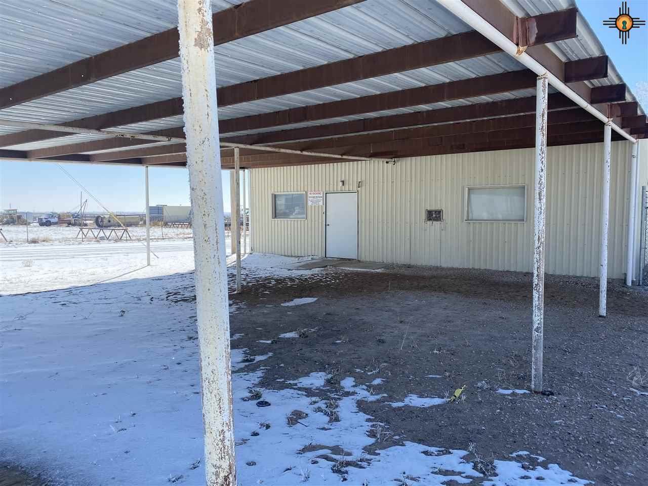 705 E.Kansas - Photo 1