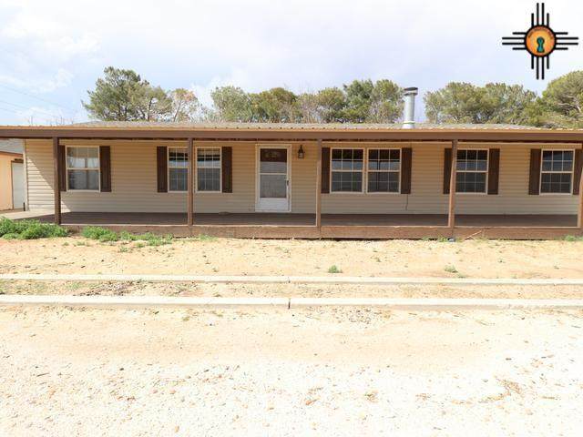 763 Roosevelt Road N - Photo 1