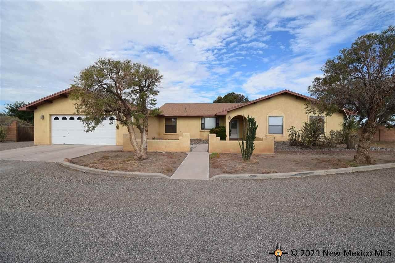 3880 Blue Quail Rd Sw - Photo 1