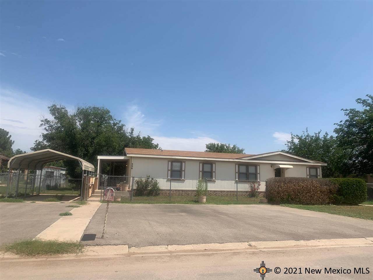 206 Parker - Photo 1