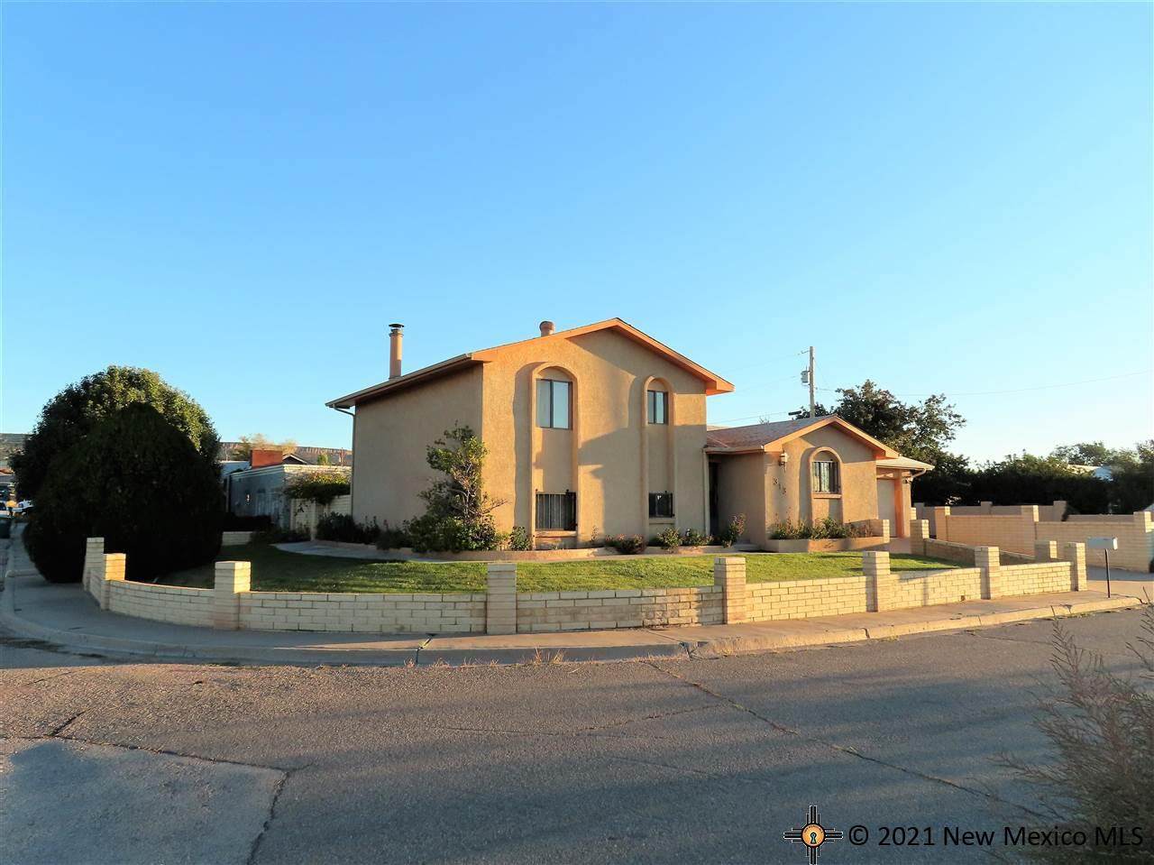 313 Roosevelt Ave. - Photo 1