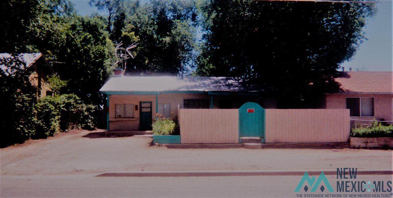 1414 8th St - Photo 1