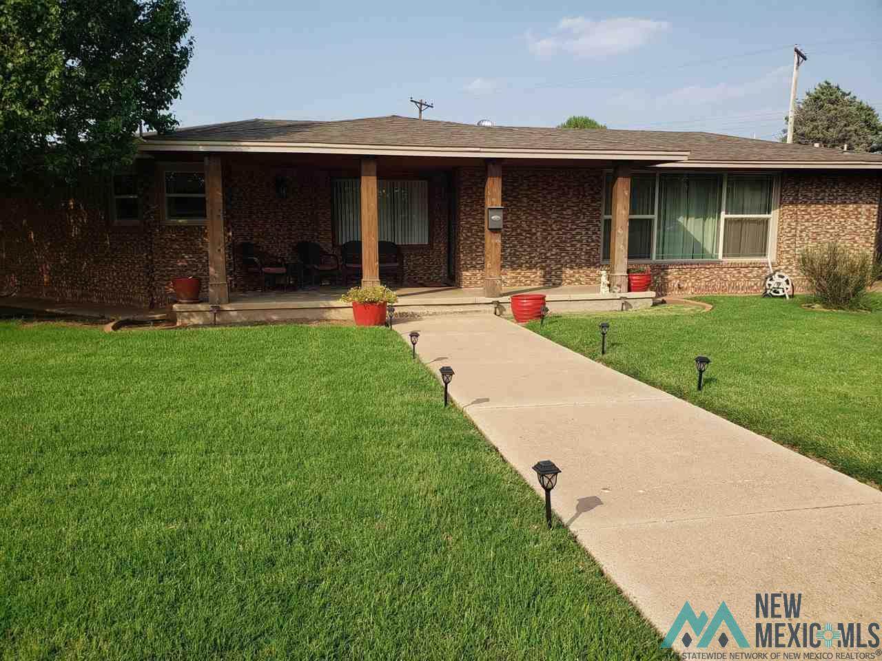 2901 Axtell - Photo 1