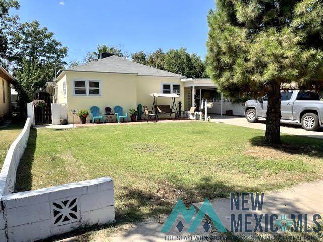 613 Mesquite - Photo 1
