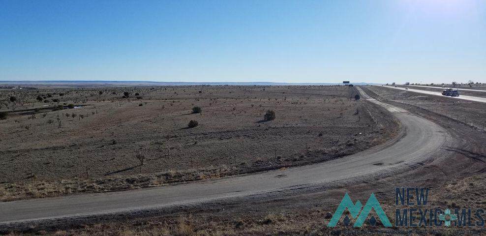 421 Thompson - Photo 1