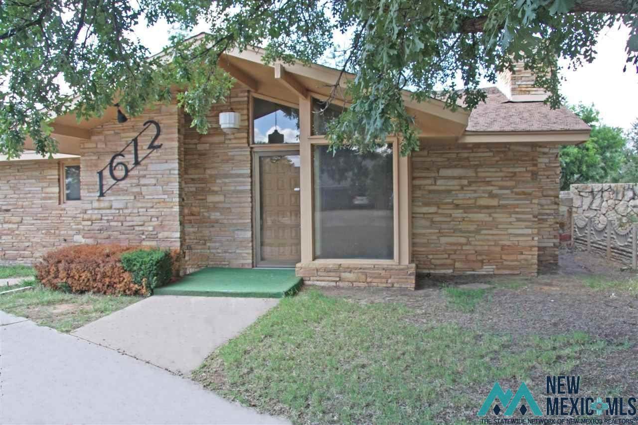 1612 Wilshire - Photo 1