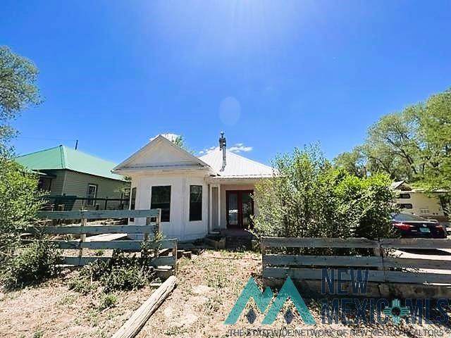 335 Terrill Ave - Photo 1