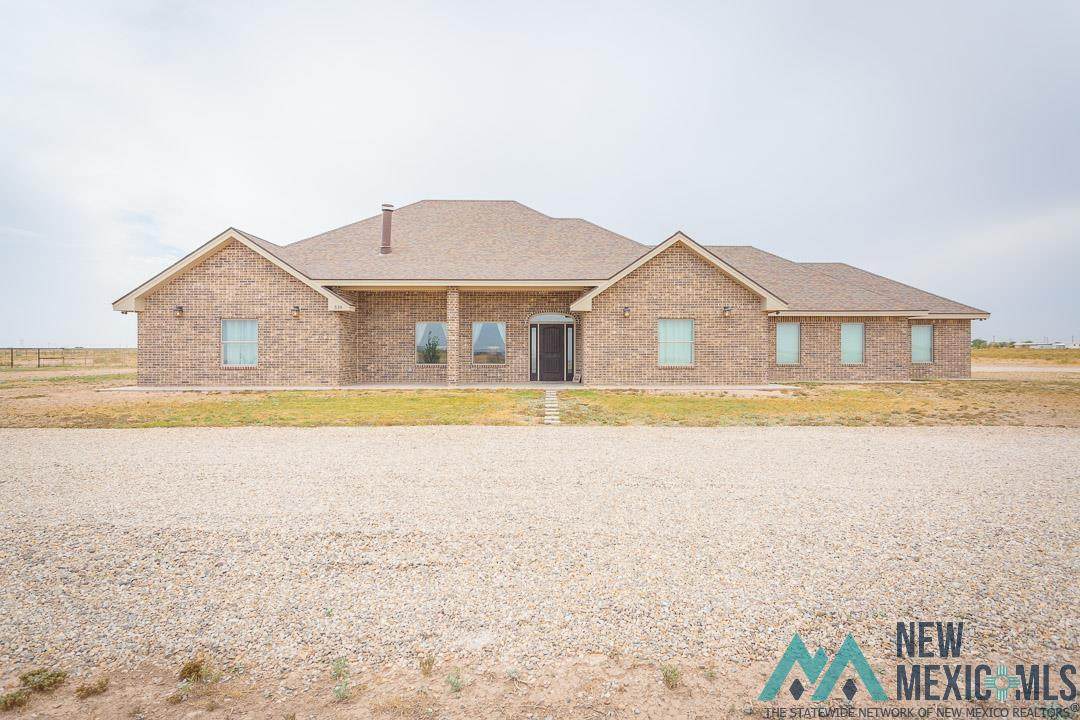 R539 26th St - Photo 1