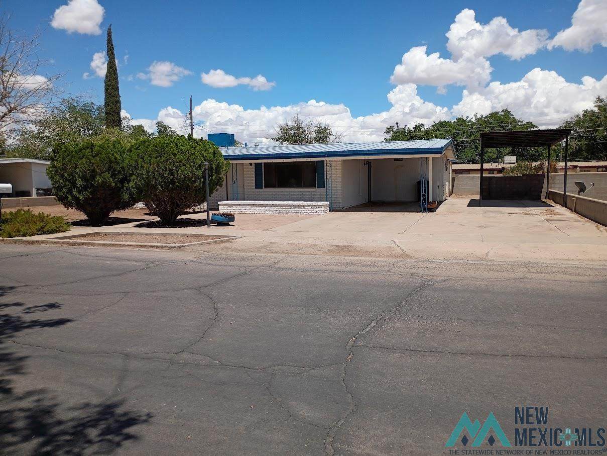 1521 Shelly Drive - Photo 1