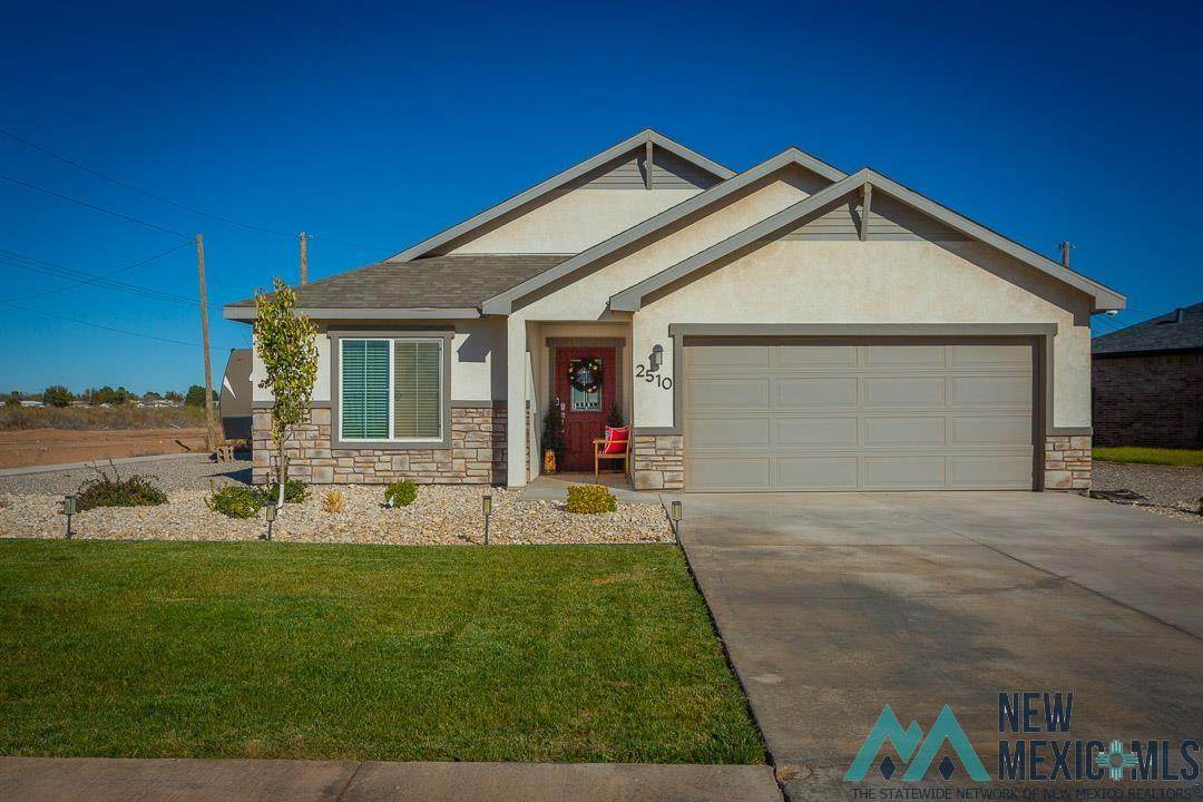 2510 Ray Avenue - Photo 1