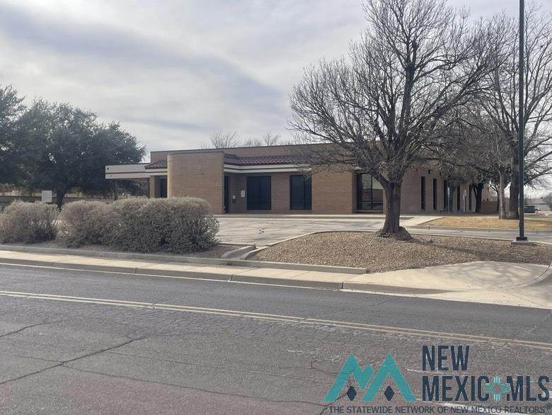 525 Bender Boulevard - Photo 1