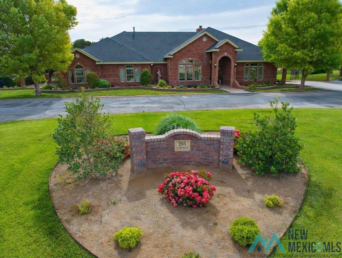 205 26th Street - Photo 1