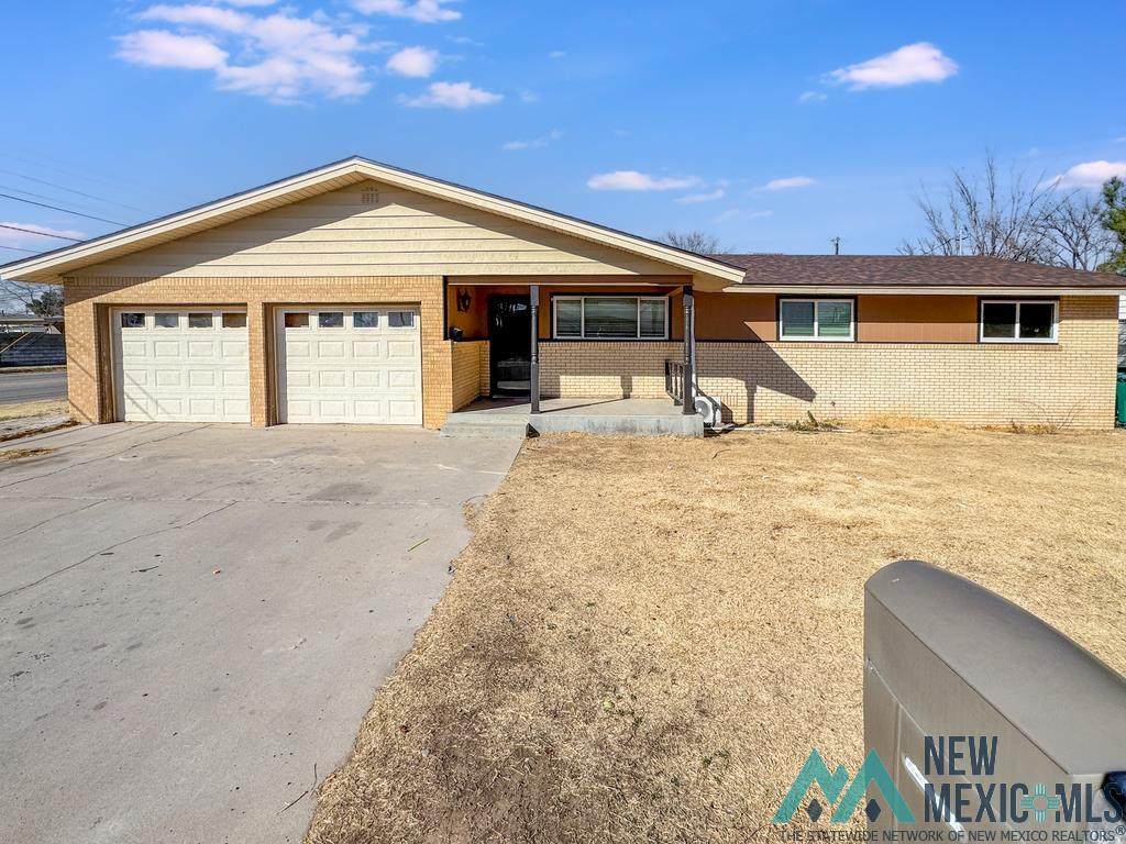828 Tyler - Photo 1