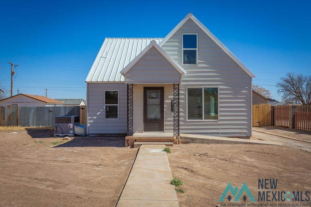 911 Roselawn Avenue - Photo 1