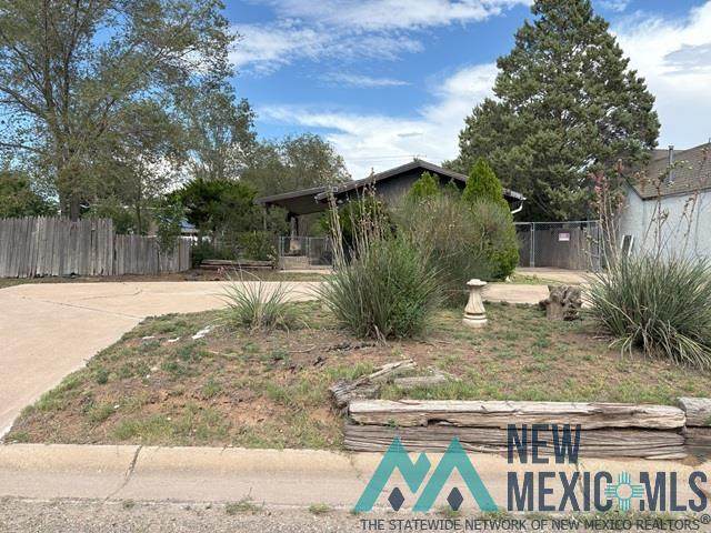 1009 Main - Photo 1