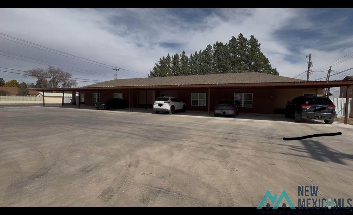 1801 Ave O - Photo 1